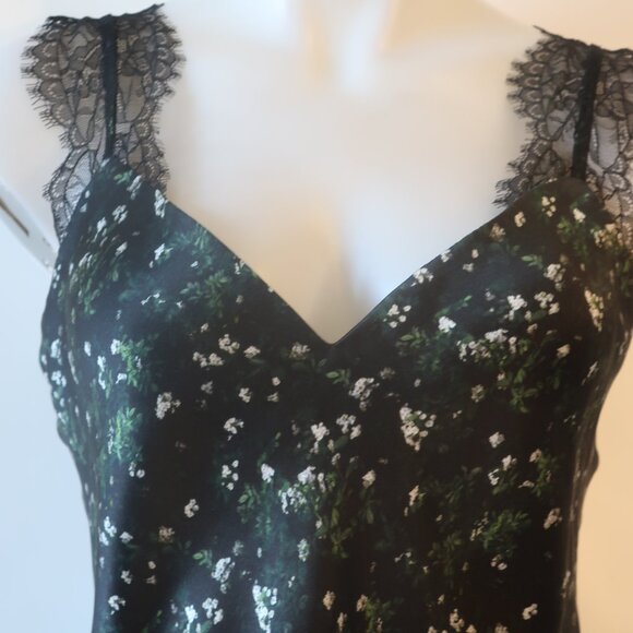 Womens Cami NYC 100% Silk Black, Blue Floral V-Neck Tank W/Lace Straps M* - Picture 3 of 6